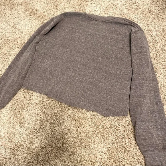 GOOD VIBES ✌🏼 Cropped Sweatshirt - Picture 5 of 6